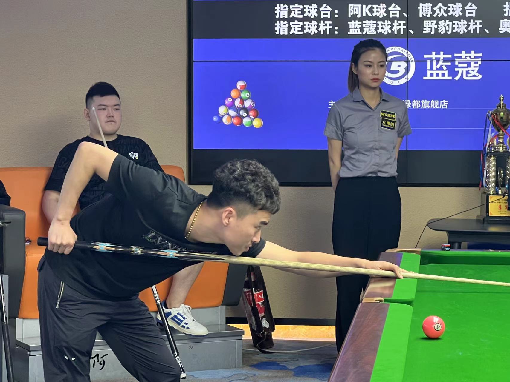 掉爱德华兹 掉爱德华兹